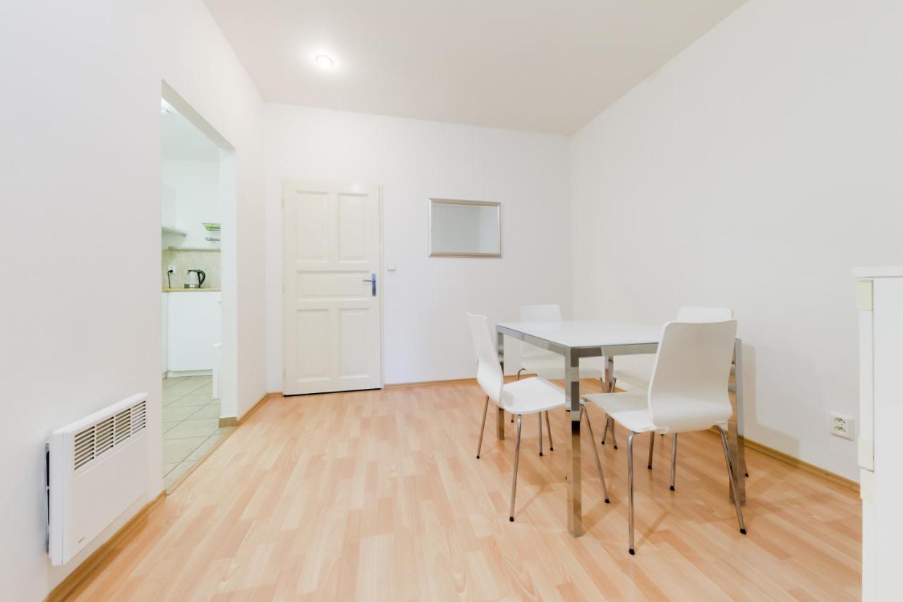 Curiosity Apartments Πράγα Εξωτερικό φωτογραφία