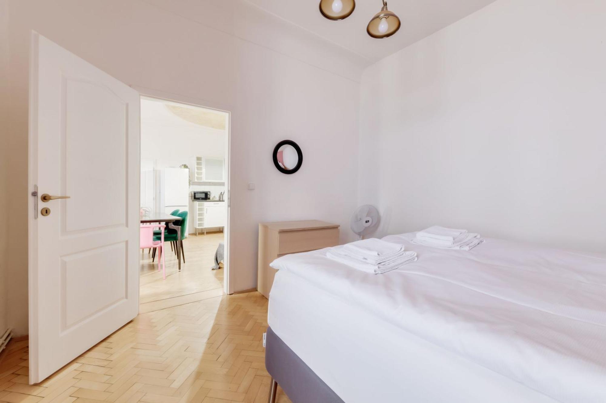 Curiosity Apartments Πράγα Εξωτερικό φωτογραφία